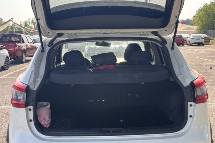 Used Nissan Qashqai 2019 2.0L CVT Smart Enjoyment Version Trunk