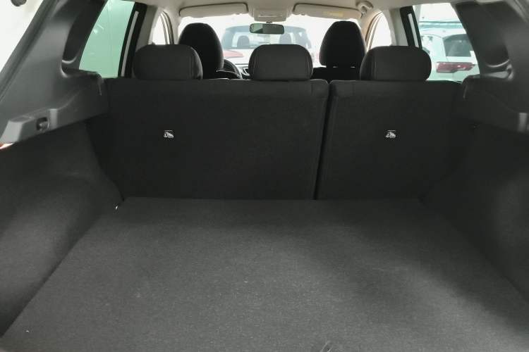Used Nissan Qashqai 2019 2.0L CVT Smart Enjoyment Version Trunk