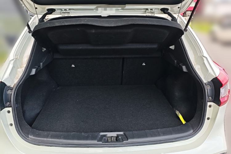 Used Nissan Qashqai 2019 2.0L CVT Luxury Edition Trunk