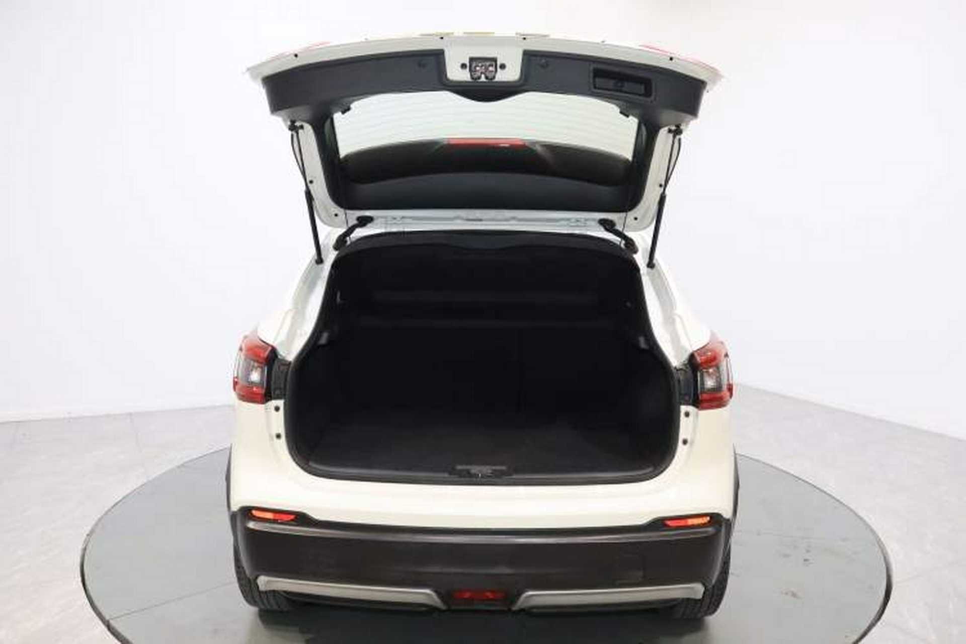 Used Nissan Qashqai 2019 2.0L CVT Smart Enjoyment Version Trunk