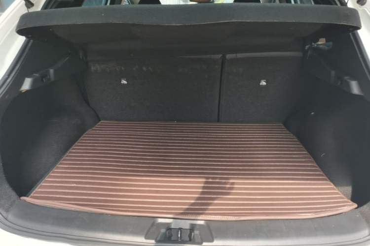 Used Nissan Qashqai 2019 2.0L CVT Luxury Edition Trunk