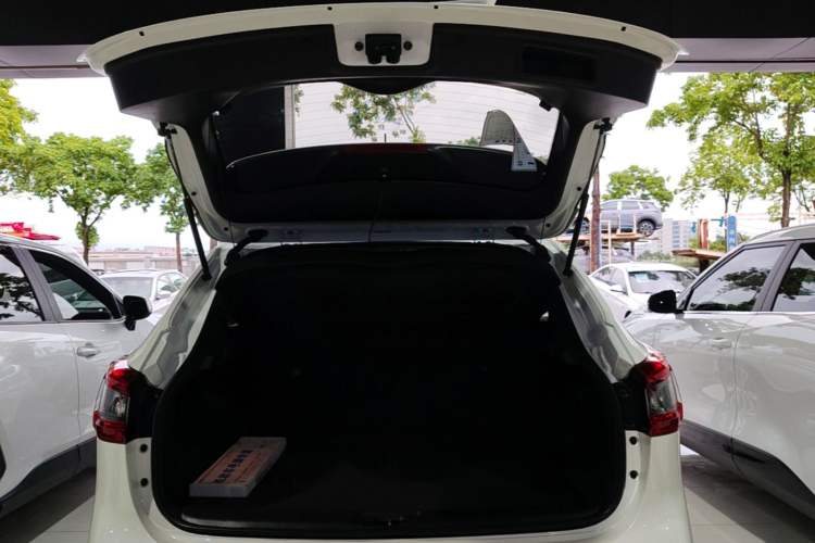 Used Nissan Qashqai 2019 2.0L CVT Luxury Edition Trunk