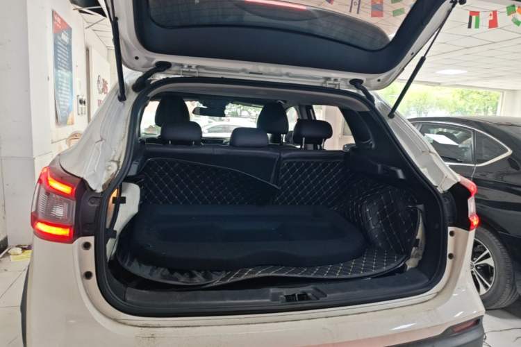 Used Nissan Qashqai 2019 2.0L CVT Luxury Edition Trunk