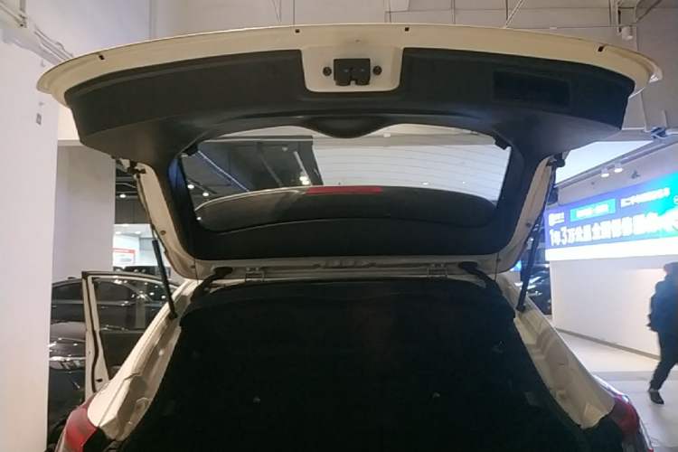 Used Nissan Qashqai 2019 2.0L CVT Smart Enjoyment Version Trunk