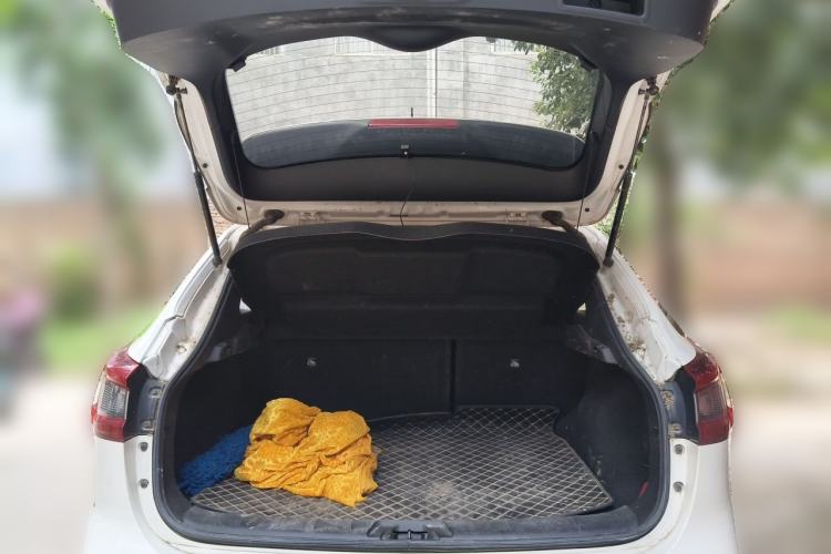 Used Nissan Qashqai 2019 2.0L CVT Smart Enjoyment Version Trunk