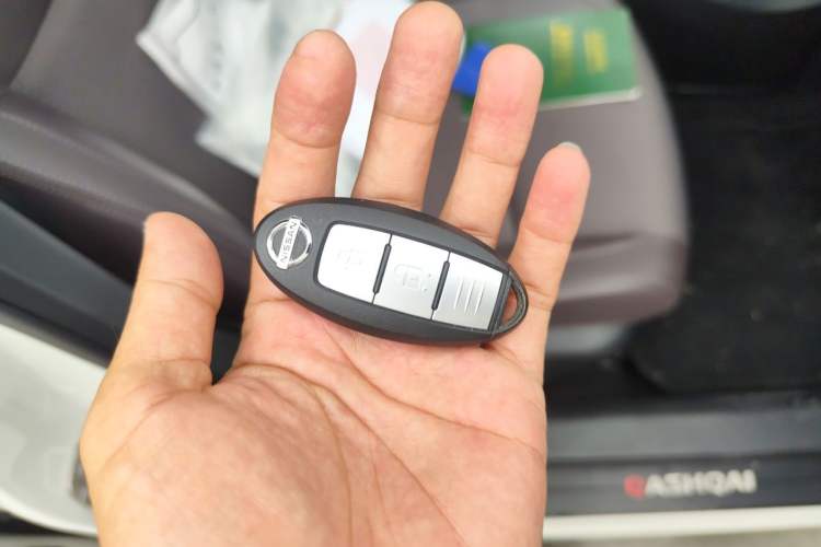 Used Nissan Qashqai 2019 2.0L CVT Luxury Edition Vehicle Key
