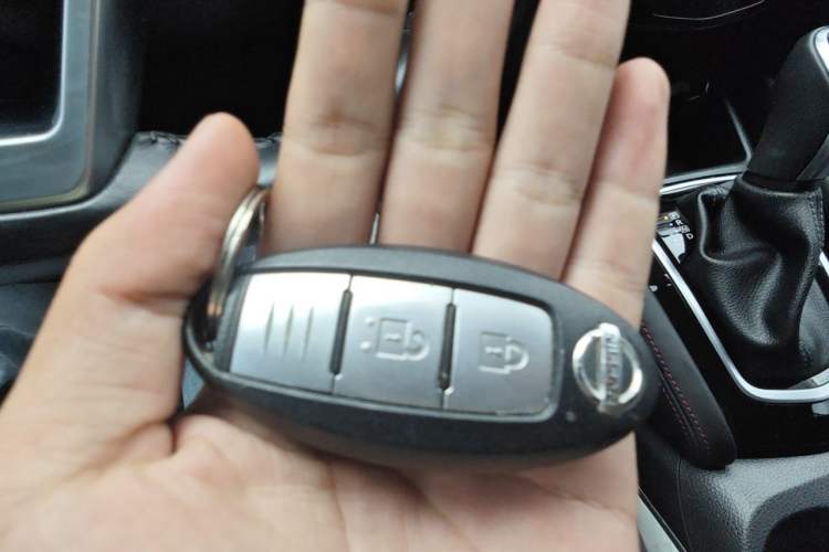 Used Nissan Qashqai 2019 2.0L CVT Luxury Edition Vehicle Key