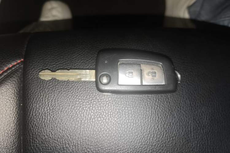 Used Nissan Qashqai 2019 2.0L CVT Smart Enjoyment Version Vehicle Key