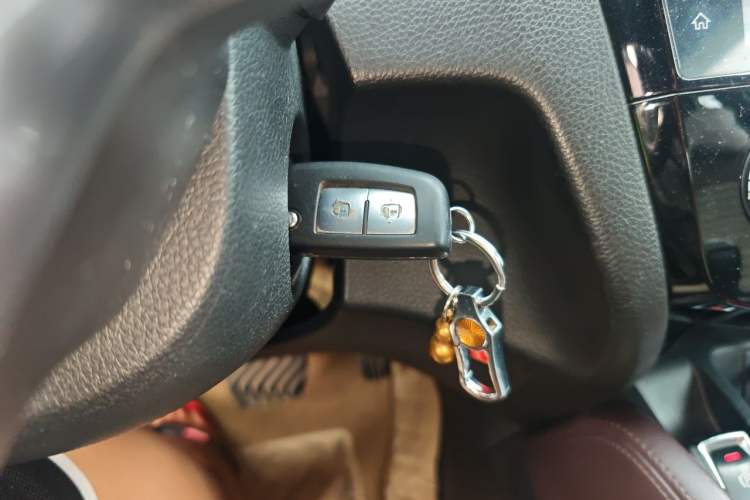 Used Nissan Qashqai 2019 2.0L CVT Smart Enjoyment Version Vehicle Key