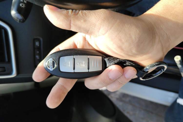 Used Nissan Qashqai 2019 2.0L CVT Luxury Edition Vehicle Key