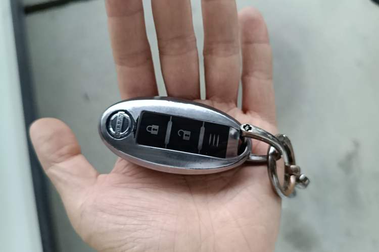 Used Nissan Qashqai 2019 2.0L CVT Luxury Edition Vehicle Key