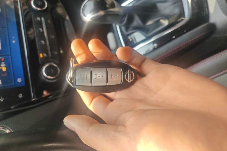 Used Nissan Qashqai 2019 2.0L CVT Luxury Edition Vehicle Key