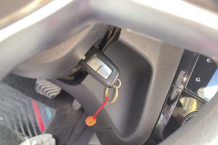 Used Nissan Qashqai 2019 2.0L CVT Smart Enjoyment Version Vehicle Key