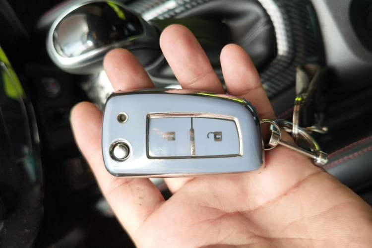 Used Nissan Qashqai 2019 2.0L CVT Smart Enjoyment Version Vehicle Key