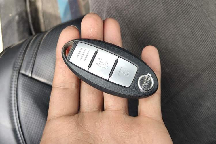 Used Nissan Qashqai 2019 2.0L CVT Luxury Edition Vehicle Key