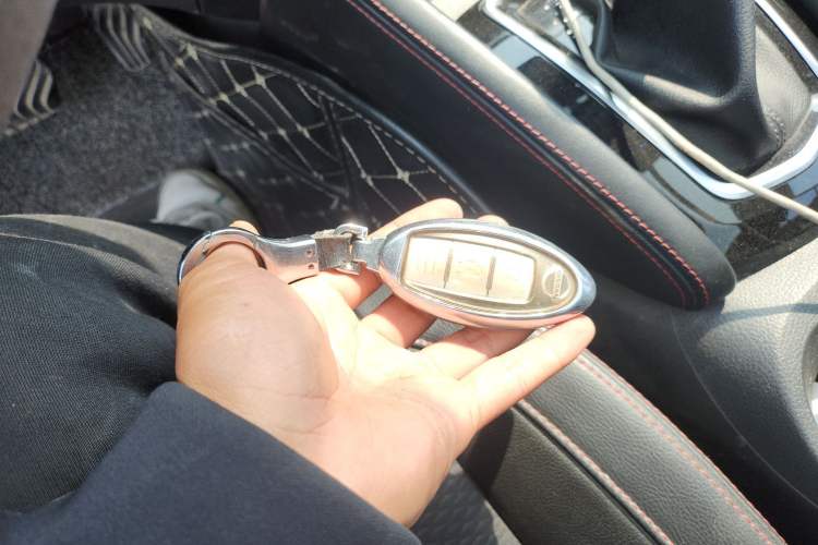 Used Nissan Qashqai 2019 2.0L CVT Luxury Edition Vehicle Key