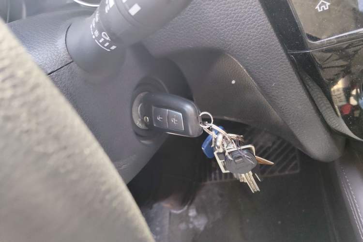 Used Nissan Qashqai 2019 2.0L CVT Smart Enjoyment Version Vehicle Key