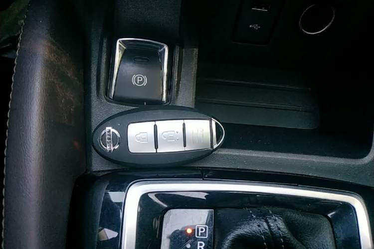 Used Nissan Qashqai 2019 2.0L CVT Luxury Edition Vehicle Key
