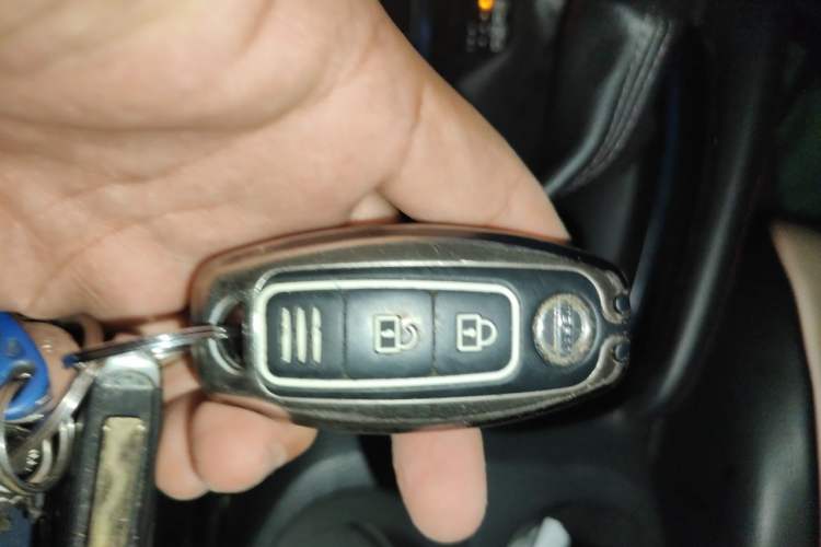Used Nissan Qashqai 2019 2.0L CVT Luxury Edition Vehicle Key