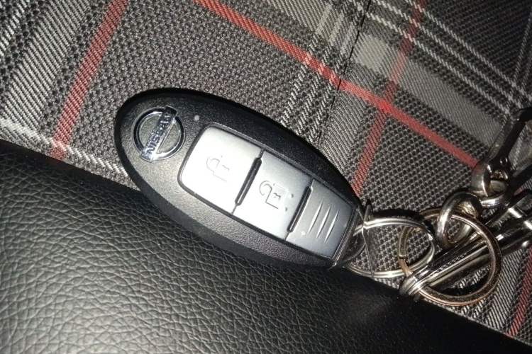 Used Nissan Qashqai 2019 2.0L CVT Luxury Edition Vehicle Key
