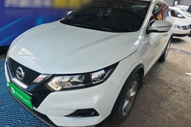 Używany Nissan Qashqai 2019 2.0L CVT Smart Enjoyment Version