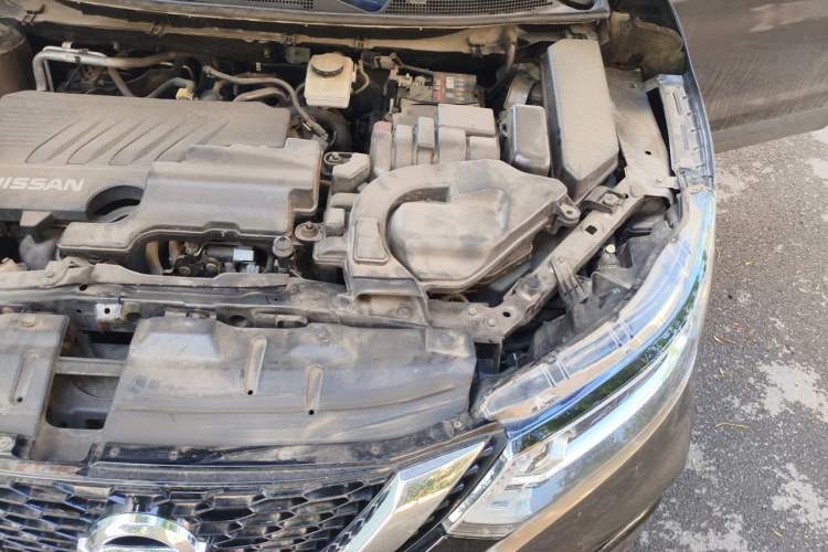 Used Nissan Qashqai 2019 2.0L CVT Smart Enjoyment Version Engine Bay Left