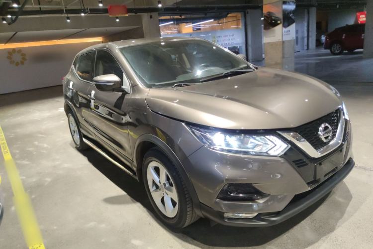 Used Nissan Qashqai 2019 2.0L CVT Smart Enjoyment Version Exterior 2