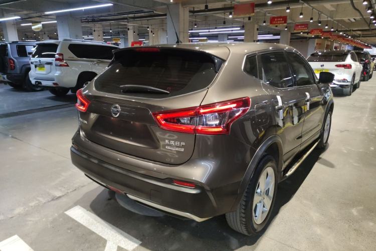 Used Nissan Qashqai 2019 2.0L CVT Smart Enjoyment Version Exterior 5