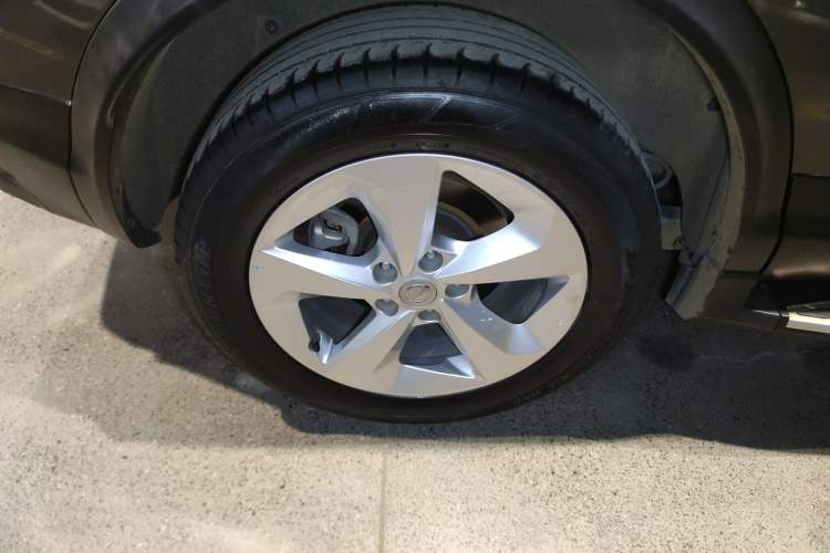 Used Nissan Qashqai 2019 2.0L CVT Smart Enjoyment Version Exterior 8