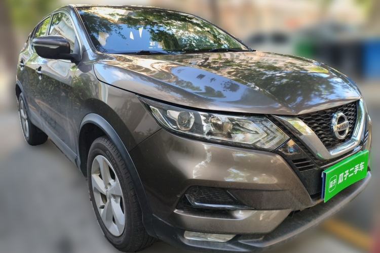 Used Nissan Qashqai 2019 2.0L CVT Smart Enjoyment Version Front Right 45 Deg