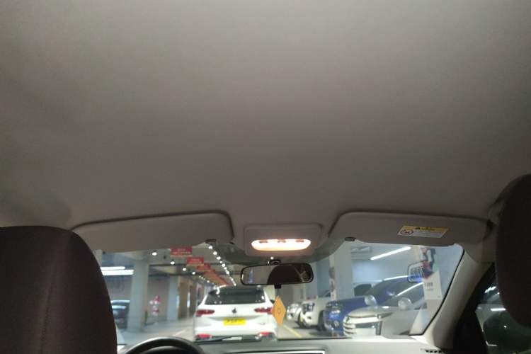 Used Nissan Qashqai 2019 2.0L CVT Smart Enjoyment Version Headliner