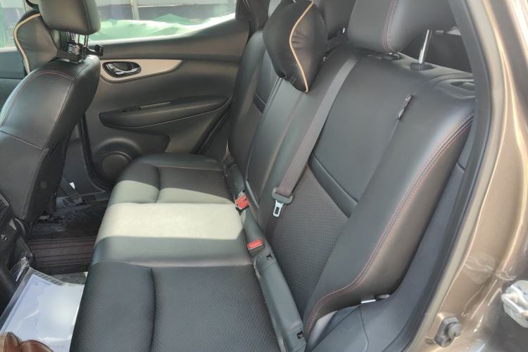 Used Nissan Qashqai 2019 2.0L CVT Luxury Edition Left Rear Seat