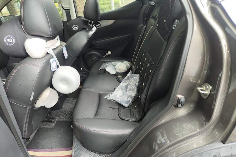 Used Nissan Qashqai 2019 2.0L CVT Luxury Edition Left Rear Seat