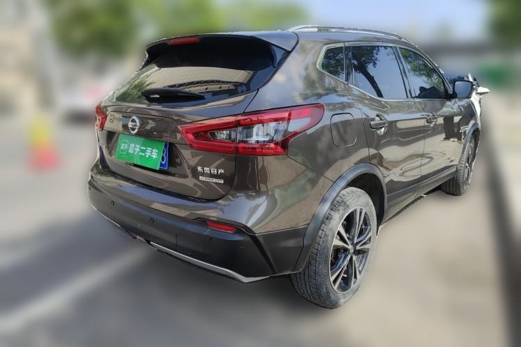 Used Nissan Qashqai 2019 2.0L CVT Luxury Edition Rear Right 45 Deg