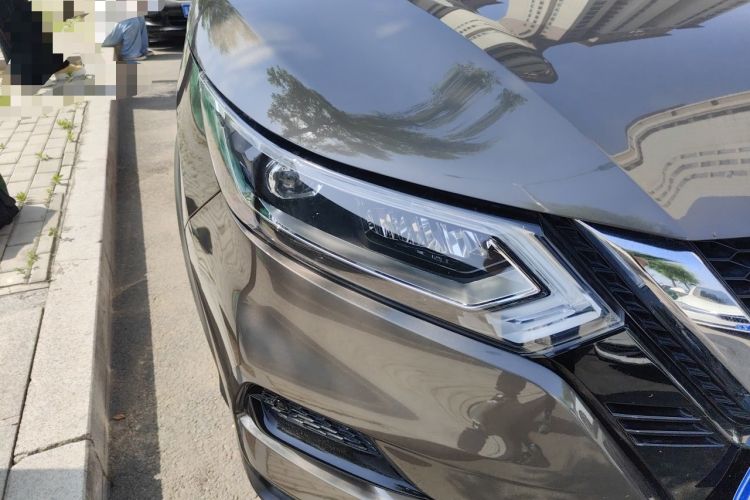 Used Nissan Qashqai 2019 2.0L CVT Luxury Edition Right Front Headlight