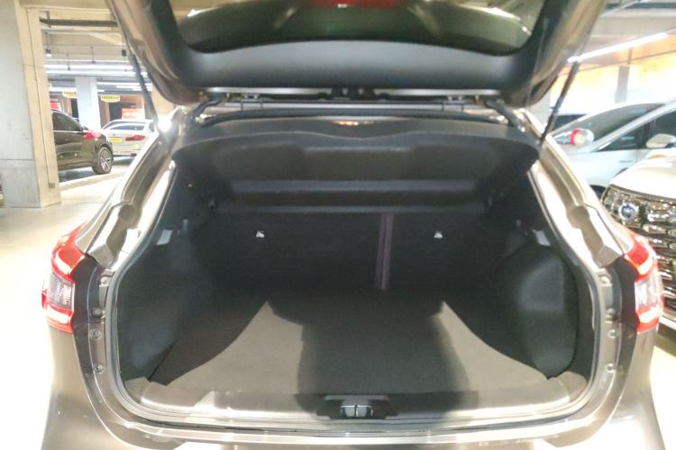 Used Nissan Qashqai 2019 2.0L CVT Smart Enjoyment Version Trunk
