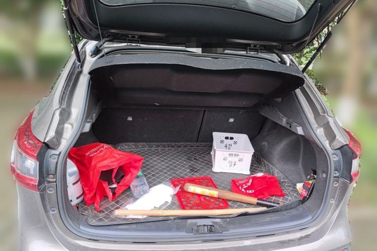 Used Nissan Qashqai 2019 2.0L CVT Luxury Edition Trunk