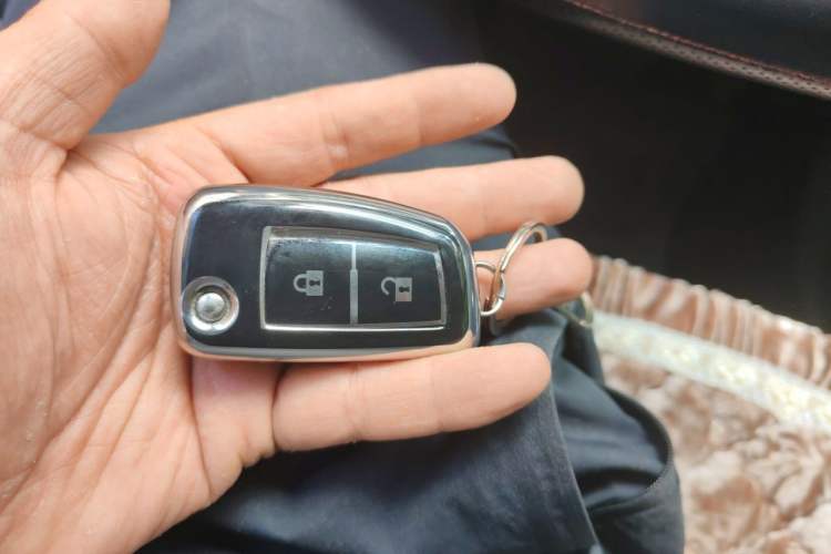 Used Nissan Qashqai 2019 2.0L CVT Smart Enjoyment Version Vehicle Key