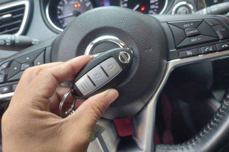 Used Nissan Qashqai 2019 2.0L CVT Luxury Edition Vehicle Key