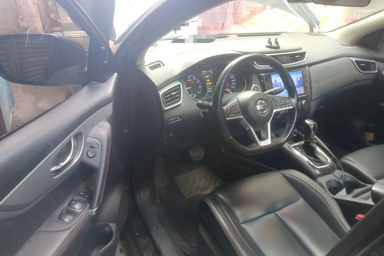 Used Nissan Qashqai 2021 2.0L CVT Luxury Edition Driver Seat
