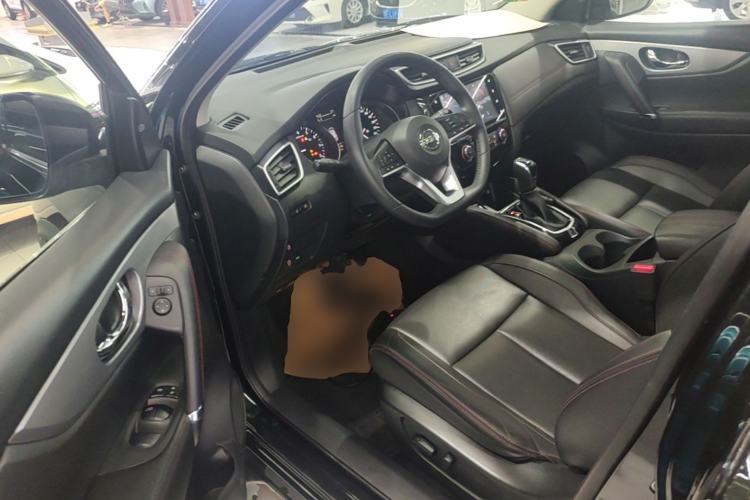 Used Nissan Qashqai 2021 2.0L CVT Luxury Edition Driver Seat