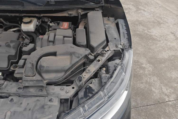 Used Nissan Qashqai 2021 2.0L CVT Luxury Edition Engine Bay Left