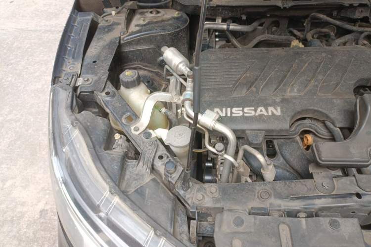 Used Nissan Qashqai 2021 2.0L CVT Luxury Edition Engine Bay Right
