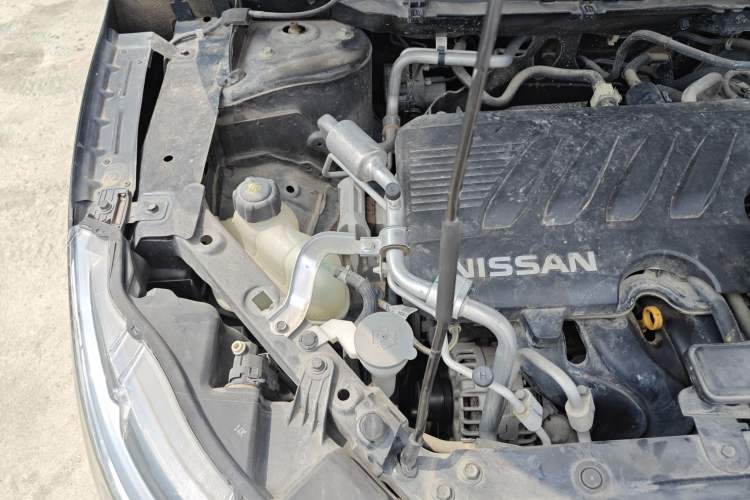 Used Nissan Qashqai 2021 2.0L CVT Luxury Edition Engine Bay Right