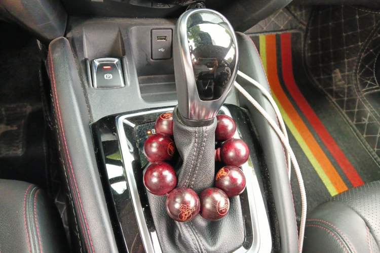 Used Nissan Qashqai 2021 2.0L CVT Luxury Edition Gear Lever