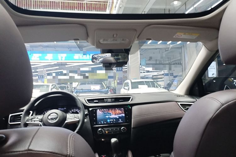 Used Nissan Qashqai 2021 2.0L CVT Luxury Edition Headliner