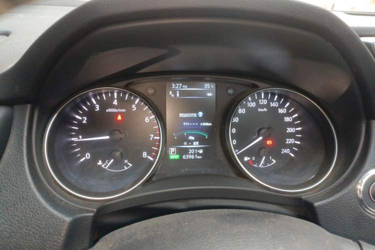 Used Nissan Qashqai 2021 2.0L CVT Luxury Edition Instrument Cluster