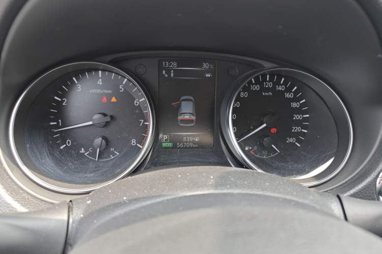 Used Nissan Qashqai 2021 2.0L CVT Luxury Edition Instrument Cluster