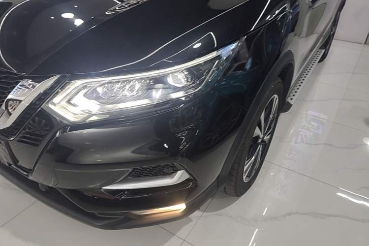 Used Nissan Qashqai 2021 2.0L CVT Luxury Edition Left Front Headlight