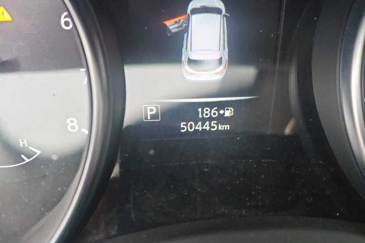 Used Nissan Qashqai 2021 2.0L CVT Luxury Edition Odometer Close Up